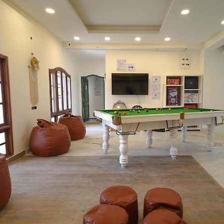 Destin Olympus Banjara Hostel Haidarábád Kültér fotó