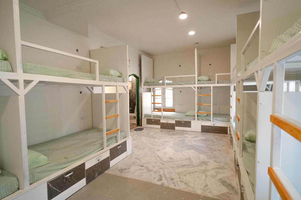 Destin Olympus Banjara Hostel Haidarábád Kültér fotó