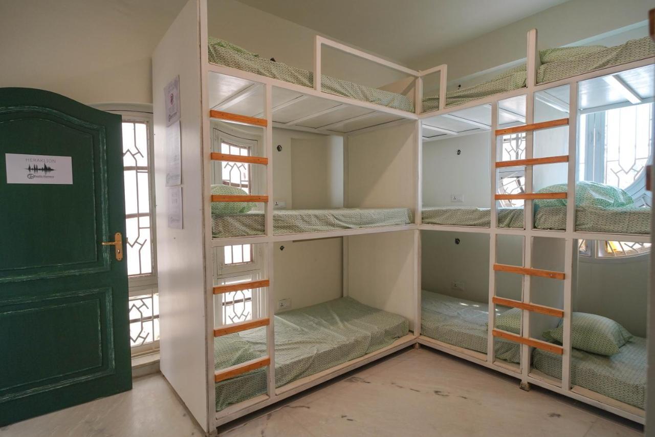 Destin Olympus Banjara Hostel Haidarábád Kültér fotó