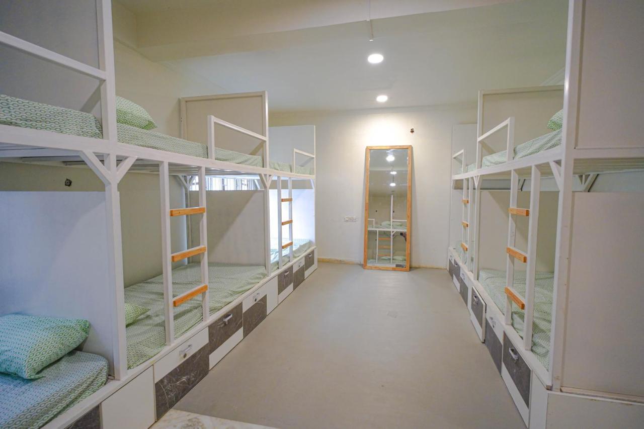 Destin Olympus Banjara Hostel Haidarábád Kültér fotó